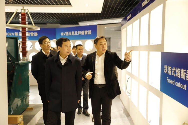 温州市委常委、组织部长马永良莅临凯时尊龙人生就是博电气集团调研指导_凯时尊龙人生就是博新闻_新闻资讯_凯时尊龙人生就是博电气集团