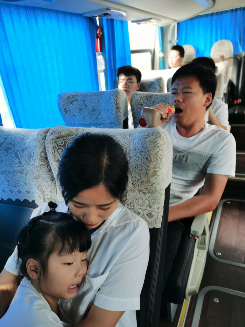 爱在一夏  快乐出发_凯时尊龙人生就是博新闻_新闻资讯_凯时尊龙人生就是博电气集团